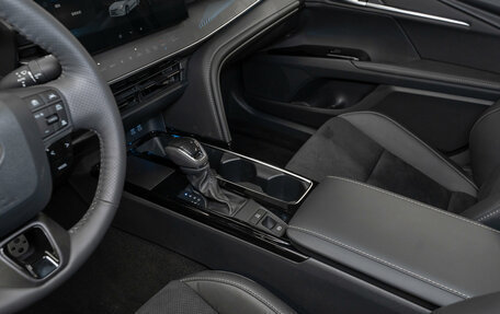 Toyota Camry, 2025 год, 4 650 000 рублей, 14 фотография