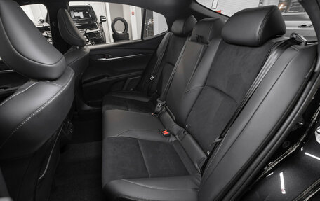 Toyota Camry, 2025 год, 4 600 000 рублей, 14 фотография