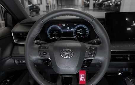 Toyota Camry, 2025 год, 4 600 000 рублей, 11 фотография