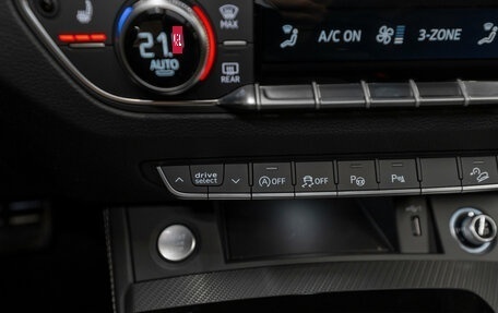 Audi Q5, 2025 год, 6 350 000 рублей, 26 фотография