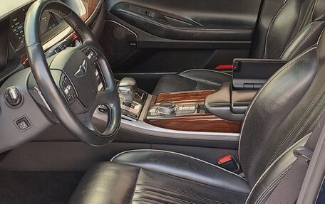 Genesis G90 I рестайлинг, 2017 год, 2 800 000 рублей, 8 фотография