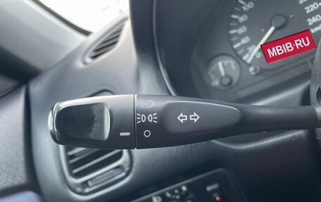 Mitsubishi Carisma I, 2002 год, 287 000 рублей, 6 фотография