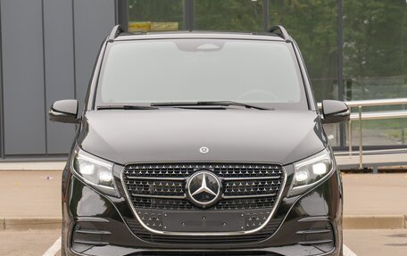 Mercedes-Benz V-Класс, 2025 год, 12 990 000 рублей, 2 фотография