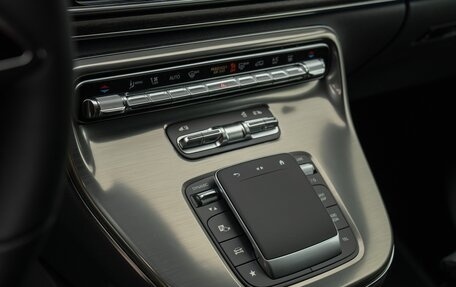 Mercedes-Benz V-Класс, 2025 год, 12 990 000 рублей, 24 фотография