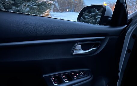 KIA Rio IV, 2017 год, 1 245 000 рублей, 28 фотография