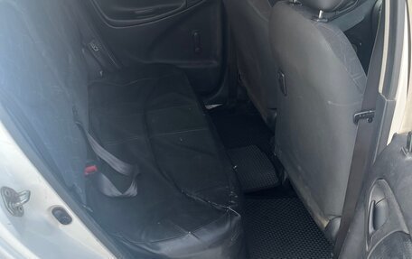 Toyota Vitz, 2004 год, 275 000 рублей, 4 фотография