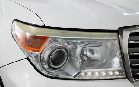 Toyota Land Cruiser 200, 2013 год, 3 210 000 рублей, 24 фотография