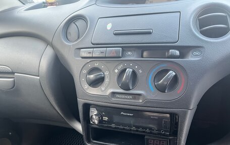 Toyota Vitz, 2004 год, 275 000 рублей, 9 фотография