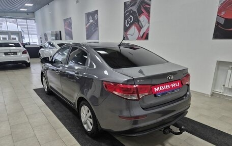 KIA Rio III рестайлинг, 2015 год, 696 000 рублей, 5 фотография
