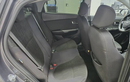 KIA Rio III рестайлинг, 2015 год, 696 000 рублей, 11 фотография