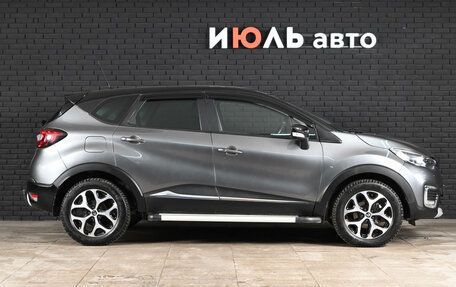 Renault Kaptur I рестайлинг, 2017 год, 1 597 000 рублей, 5 фотография