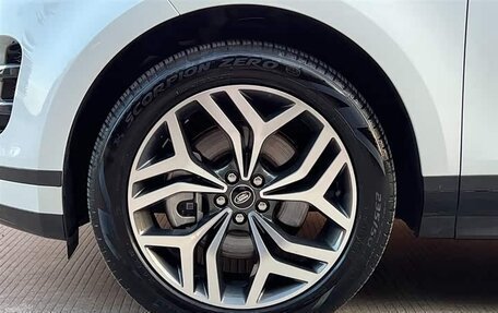 Land Rover Range Rover Evoque II, 2025 год, 5 720 000 рублей, 7 фотография