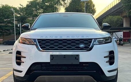 Land Rover Range Rover Evoque II, 2025 год, 5 720 000 рублей, 2 фотография