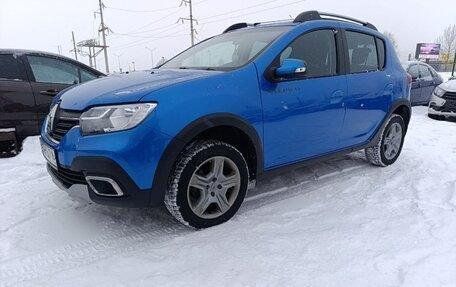 Renault Sandero II рестайлинг, 2020 год, 1 200 000 рублей, 1 фотография