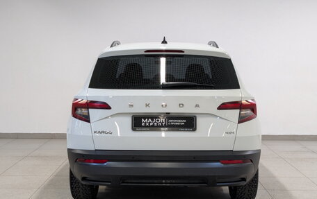 Skoda Karoq I, 2021 год, 2 390 000 рублей, 6 фотография