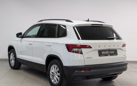 Skoda Karoq I, 2021 год, 2 390 000 рублей, 7 фотография