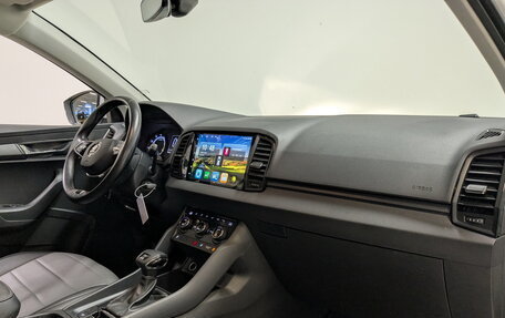 Skoda Karoq I, 2021 год, 2 390 000 рублей, 11 фотография