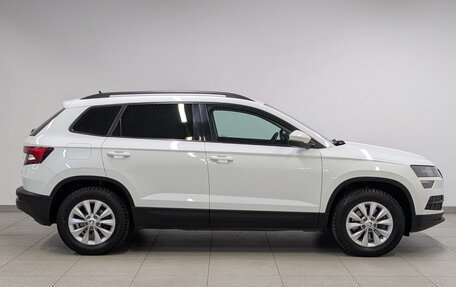 Skoda Karoq I, 2021 год, 2 390 000 рублей, 4 фотография