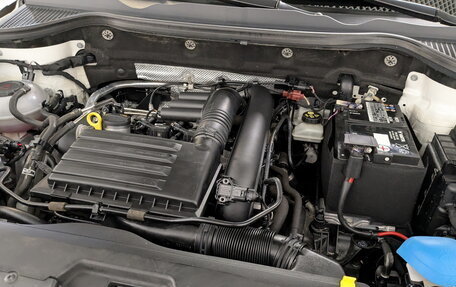 Skoda Karoq I, 2021 год, 2 390 000 рублей, 9 фотография