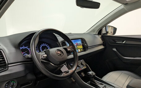 Skoda Karoq I, 2021 год, 2 390 000 рублей, 16 фотография