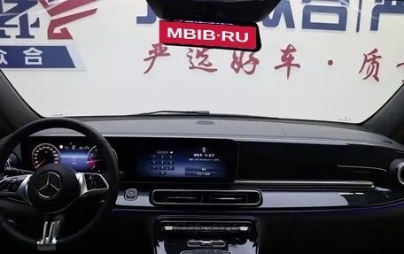 Mercedes-Benz V-Класс, 2024 год, 12 400 000 рублей, 10 фотография