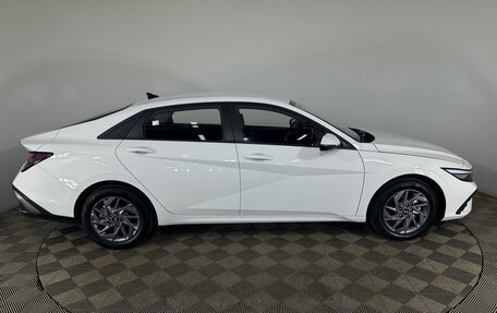 Hyundai Elantra, 2024 год, 2 500 000 рублей, 4 фотография