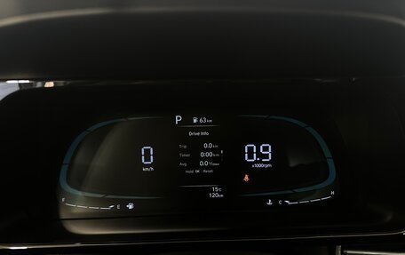 Hyundai Elantra, 2024 год, 2 500 000 рублей, 11 фотография