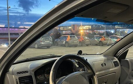 KIA Rio II, 2004 год, 109 000 рублей, 6 фотография