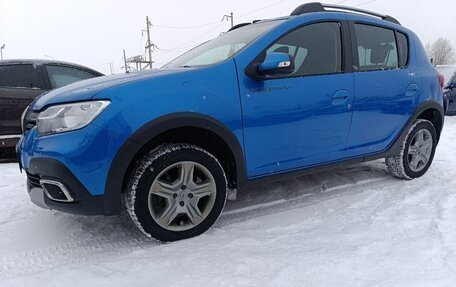 Renault Sandero II рестайлинг, 2020 год, 1 200 000 рублей, 8 фотография