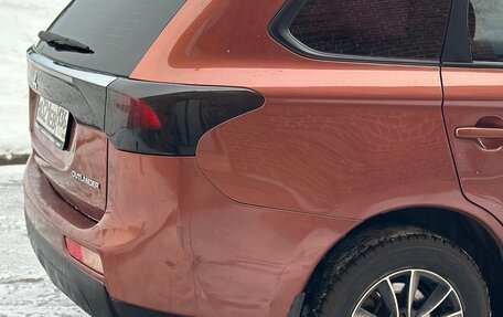 Mitsubishi Outlander III рестайлинг 3, 2012 год, 975 000 рублей, 11 фотография