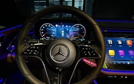 Mercedes-Benz E-Класс, 2024 год, 6 730 000 рублей, 10 фотография