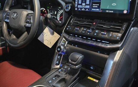 Toyota Land Cruiser, 2025 год, 12 170 000 рублей, 19 фотография