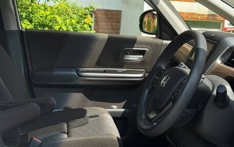 Honda Freed II, 2022 год, 1 550 000 рублей, 7 фотография