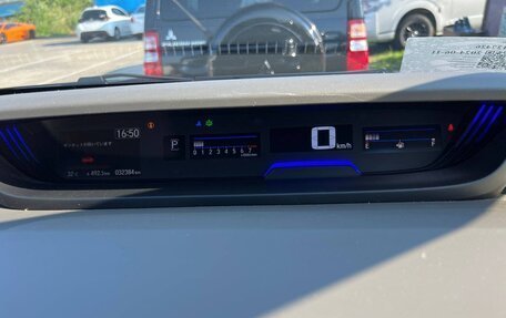 Honda Freed II, 2022 год, 1 550 000 рублей, 12 фотография