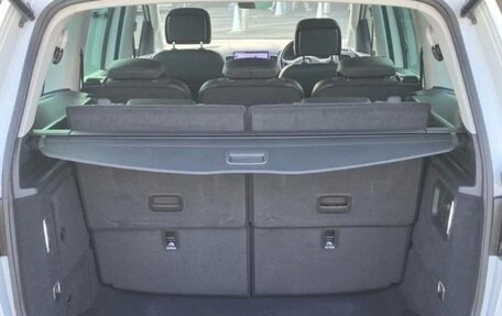 Volkswagen Sharan II, 2015 год, 1 540 000 рублей, 8 фотография