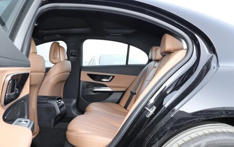 Mercedes-Benz E-Класс, 2025 год, 7 620 000 рублей, 14 фотография