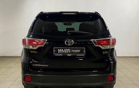 Toyota Highlander III, 2014 год, 3 250 000 рублей, 6 фотография