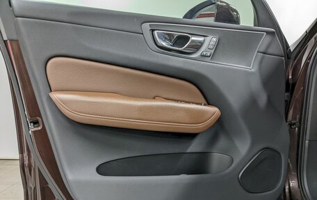 Volvo XC60 II, 2019 год, 2 900 000 рублей, 11 фотография