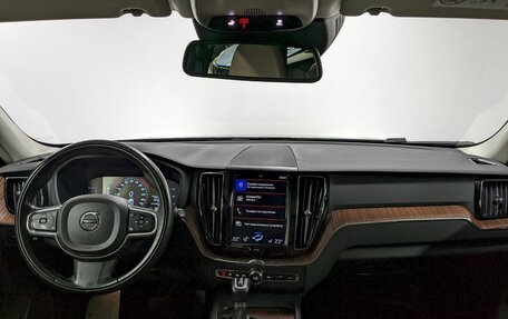 Volvo XC60 II, 2019 год, 2 900 000 рублей, 24 фотография