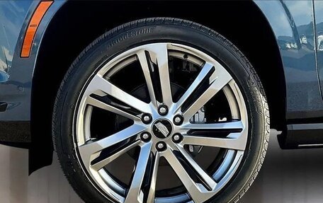 Cadillac Escalade V, 2025 год, 15 442 000 рублей, 12 фотография