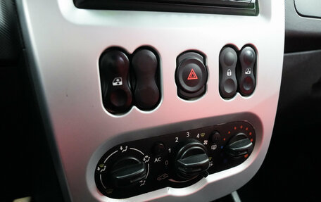 Renault Sandero I, 2012 год, 568 000 рублей, 15 фотография