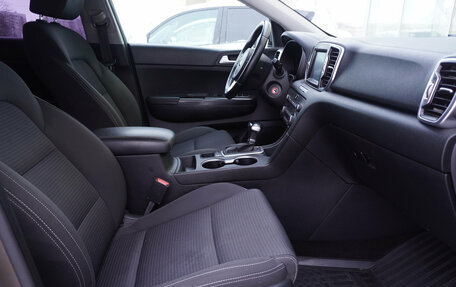 KIA Sportage IV рестайлинг, 2017 год, 2 150 000 рублей, 18 фотография