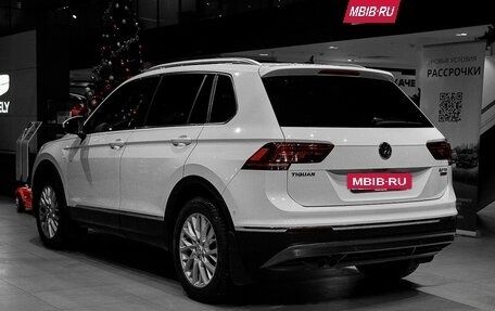 Volkswagen Tiguan II, 2017 год, 1 899 000 рублей, 6 фотография