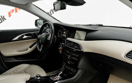 Infiniti QX30, 2017 год, 2 200 000 рублей, 12 фотография