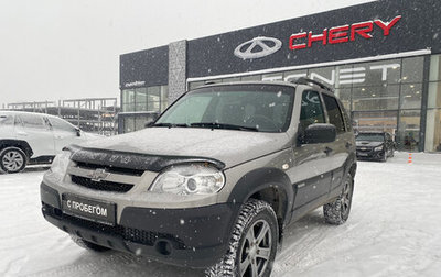 Chevrolet Niva I рестайлинг, 2017 год, 750 000 рублей, 1 фотография