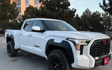 Toyota Tundra, 2022 год, 9 000 000 рублей, 1 фотография