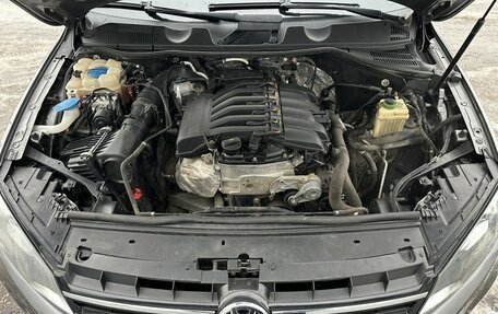 Volkswagen Touareg III, 2014 год, 2 700 000 рублей, 13 фотография