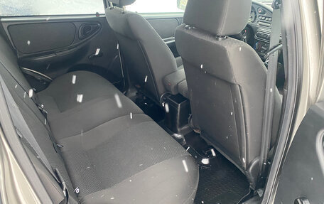 Chevrolet Niva I рестайлинг, 2017 год, 750 000 рублей, 10 фотография