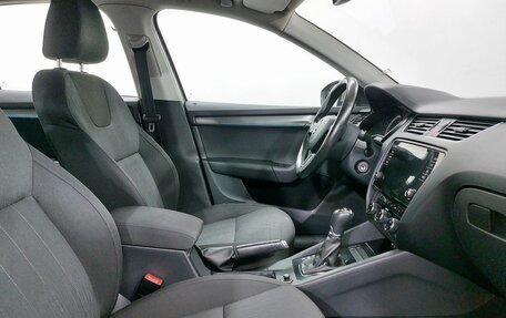 Skoda Octavia, 2017 год, 1 599 000 рублей, 13 фотография