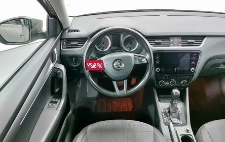 Skoda Octavia, 2017 год, 1 599 000 рублей, 11 фотография